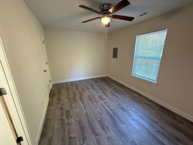 1711 HANOVER BLVD, Columbia, MO 65202