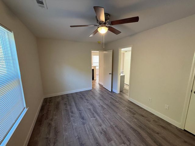 1711 HANOVER BLVD, Columbia, MO 65202