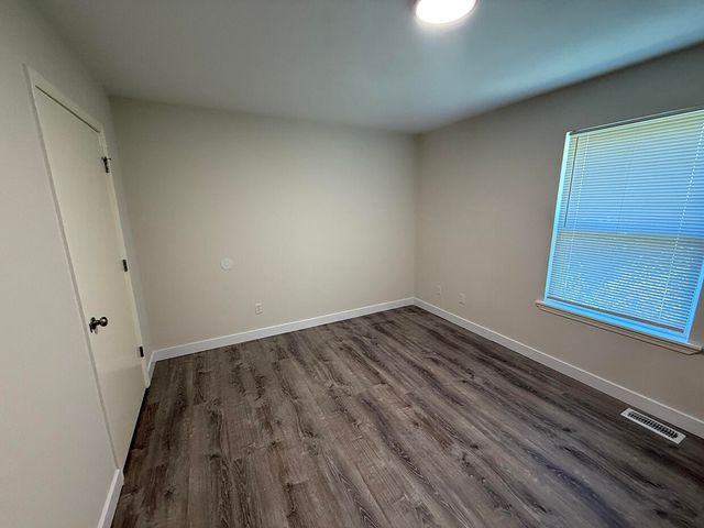 1711 HANOVER BLVD, Columbia, MO 65202