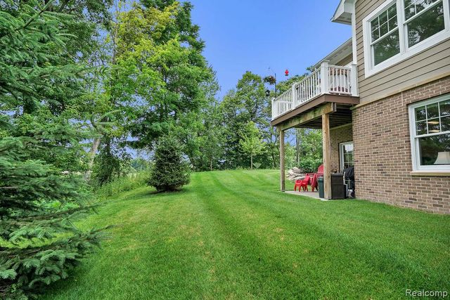 415 Baker Crossing, Dexter, MI 48130
