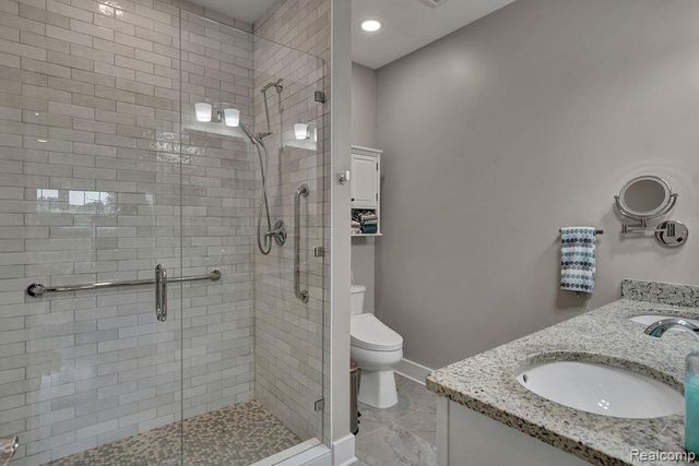 415 Baker Crossing, Dexter, MI 48130
