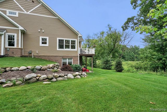 415 Baker Crossing, Dexter, MI 48130