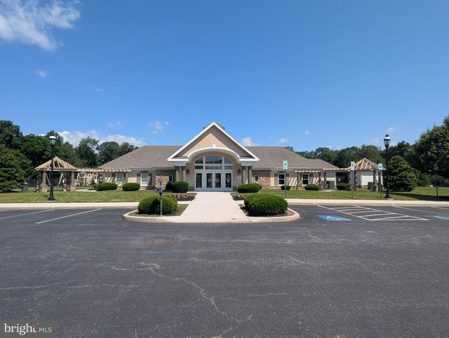 1021 COUNTRYSIDE RD, Seven Valleys, PA 17360