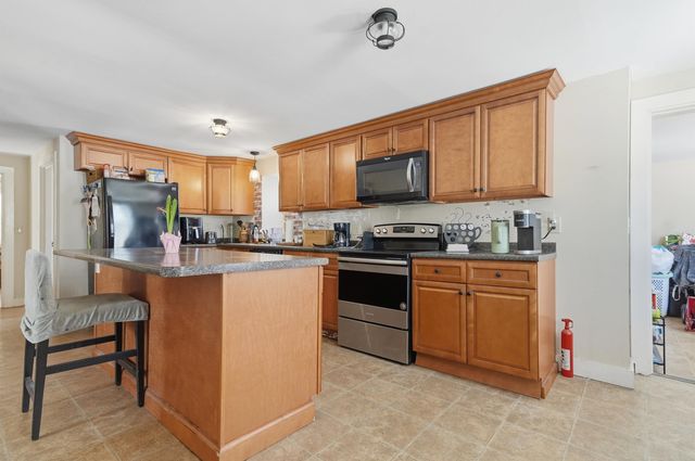 151 Walton Road, Seabrook, NH 03874