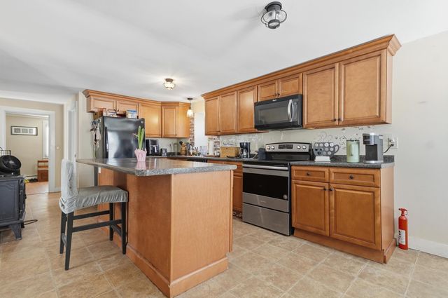 151 Walton Road, Seabrook, NH 03874