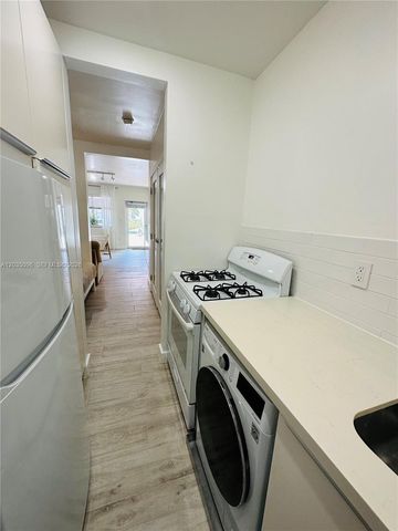 745 13th St 6, Miami Beach, FL 33139