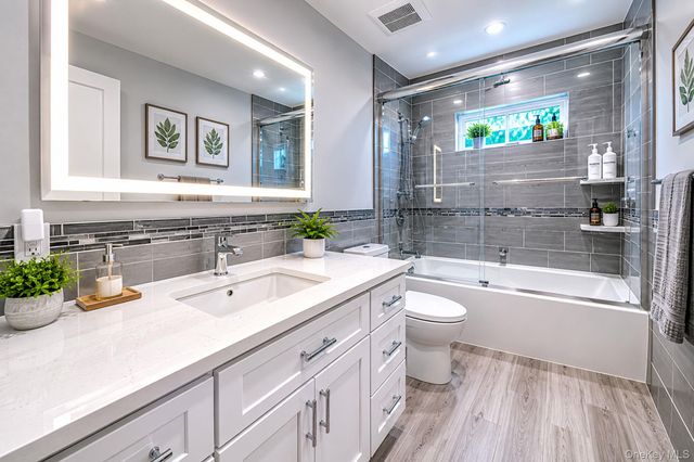 2637 Marin Lane, East Meadow, NY 11554