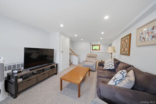 2637 Marin Lane, East Meadow, NY 11554