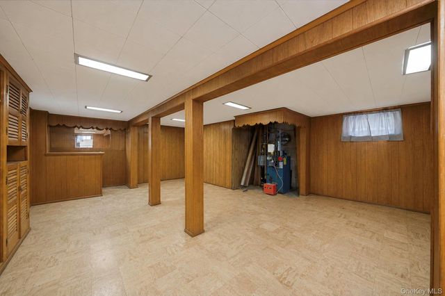 2637 Marin Lane, East Meadow, NY 11554