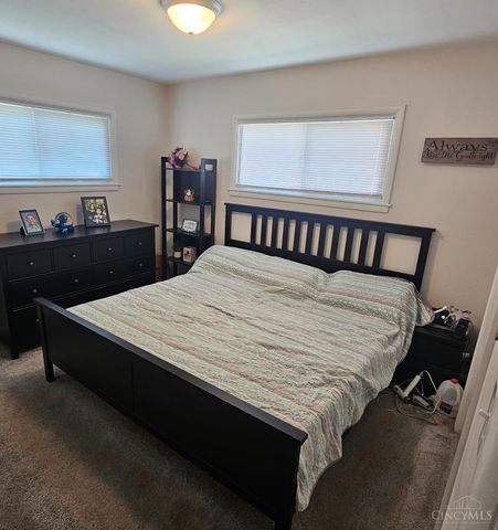 4854 Fairfield Avenue, Fairfield, OH 45014