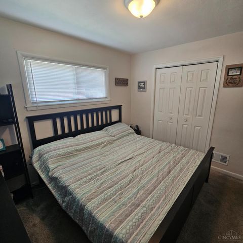 4854 Fairfield Avenue, Fairfield, OH 45014