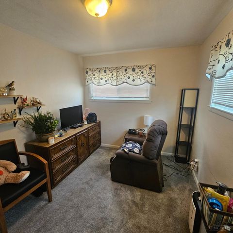 4854 Fairfield Avenue, Fairfield, OH 45014