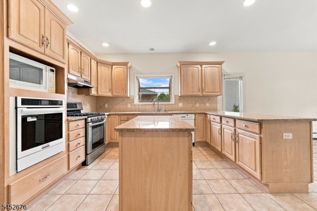 16 Sunset Drive, Nutley Twp., NJ 07110 — photo 5