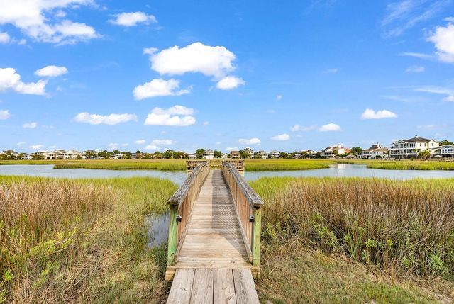 88 Salt Marsh Cir Unit 22H, Pawleys Island, SC 29585