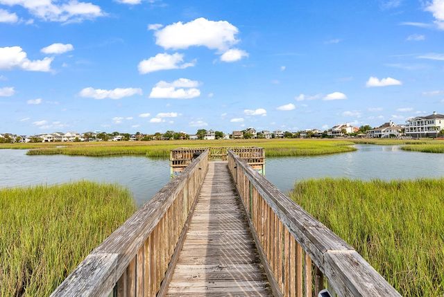 88 Salt Marsh Cir Unit 22H, Pawleys Island, SC 29585