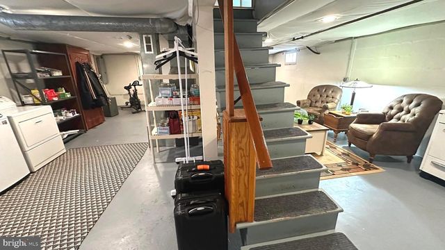 89 WISE AVE, Baltimore, MD 21222