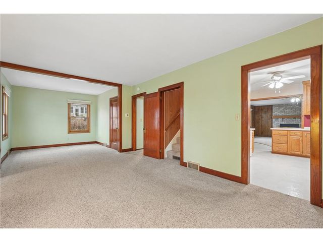 824 Elm Street, Hudson, WI 54016