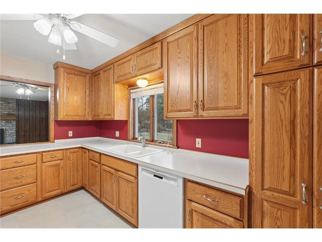 824 Elm Street, Hudson, WI 54016