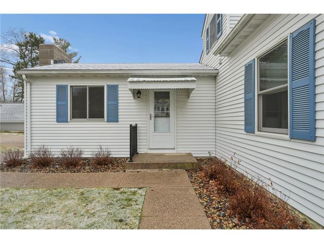 824 Elm Street, Hudson, WI 54016