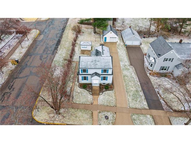 824 Elm Street, Hudson, WI 54016