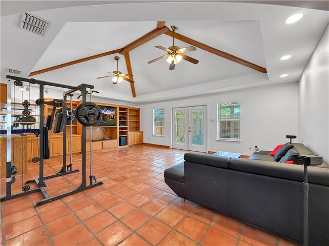 4214 Valley Cir, Corpus Christi, TX 78413