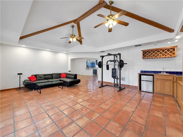 4214 Valley Cir, Corpus Christi, TX 78413
