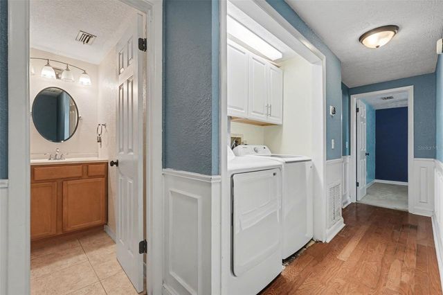 1310 COUNTRY ELM COURT, Lutz, FL 33549