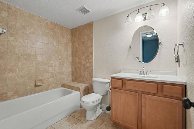 1310 COUNTRY ELM COURT, Lutz, FL 33549