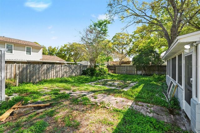 1310 COUNTRY ELM COURT, Lutz, FL 33549