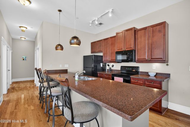 709 N 4th Street Ste 302, Wilmington, NC 28401