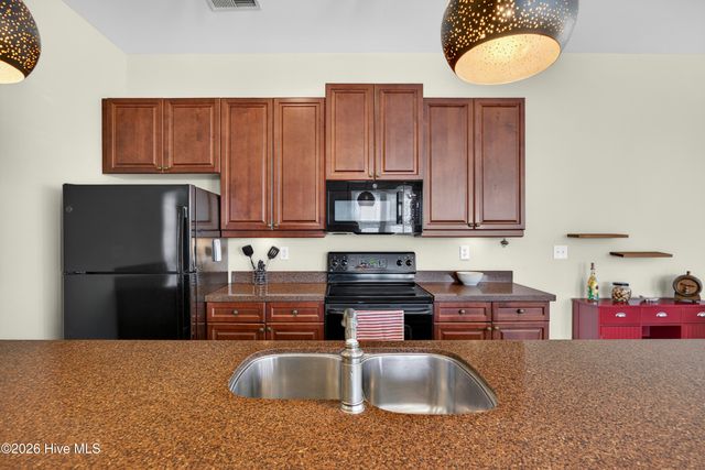 709 N 4th Street Ste 302, Wilmington, NC 28401