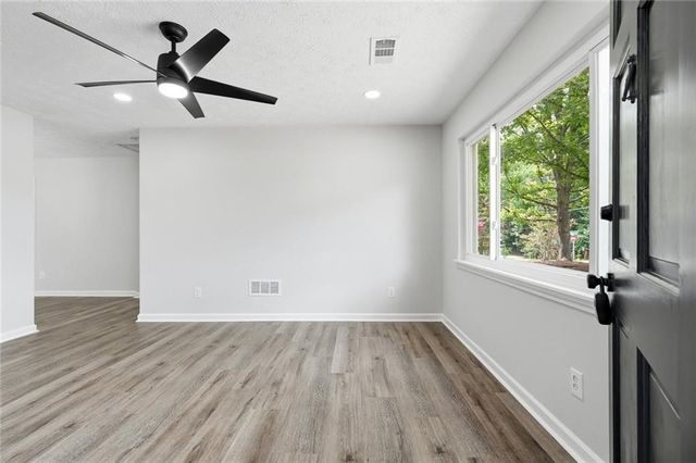 2540 Silver King Drive, Grayson, GA 30017