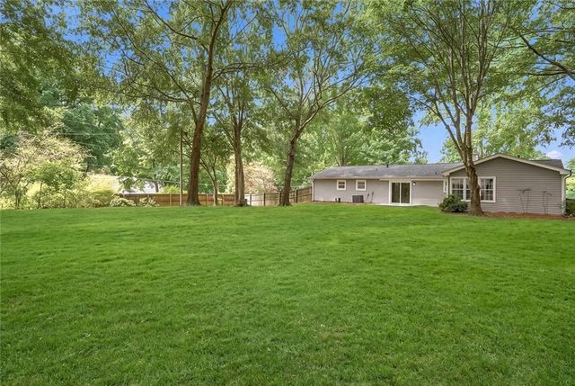 2540 Silver King Drive, Grayson, GA 30017