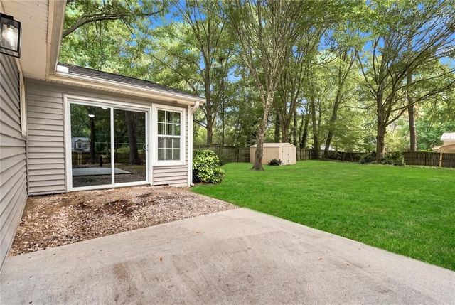 2540 Silver King Drive, Grayson, GA 30017