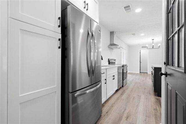 2540 Silver King Drive, Grayson, GA 30017