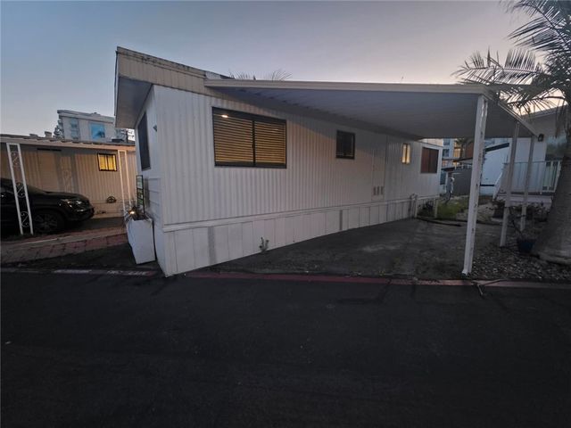 80 Huntington Street 259, Huntington Beach, CA 92648