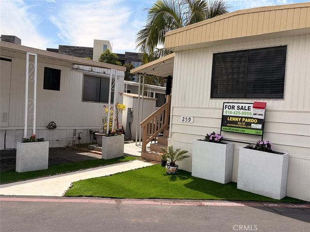 80 Huntington Street 259, Huntington Beach, CA 92648