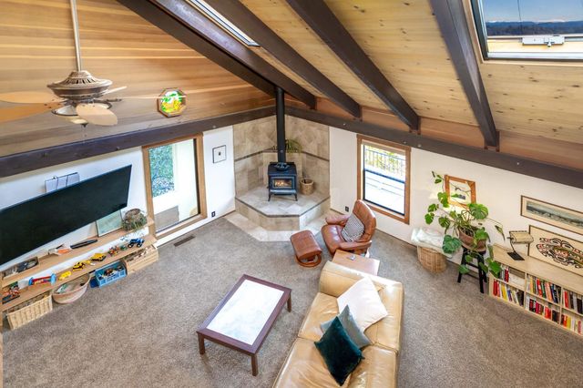 17415 Aileen Way, Grass Valley, CA 95949