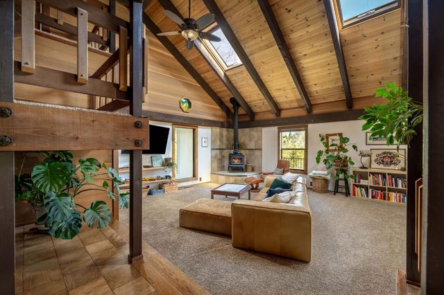 17415 Aileen Way, Grass Valley, CA 95949