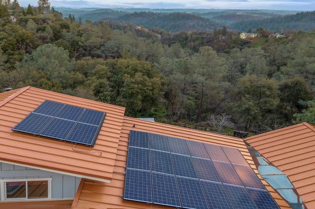 17415 Aileen Way, Grass Valley, CA 95949