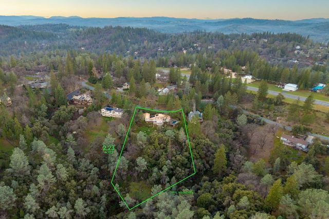 17415 Aileen Way, Grass Valley, CA 95949
