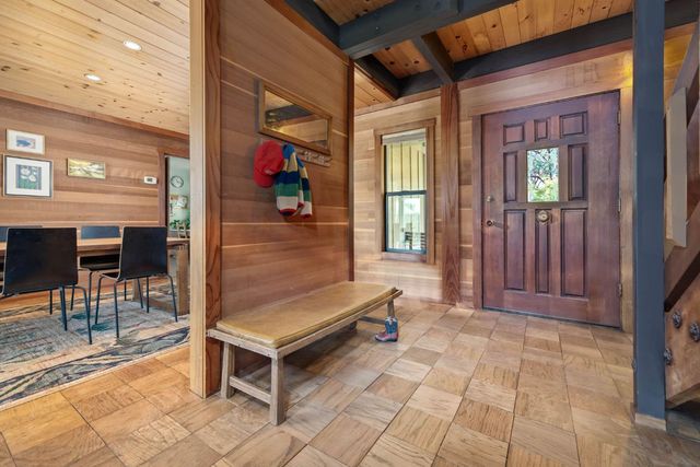 17415 Aileen Way, Grass Valley, CA 95949