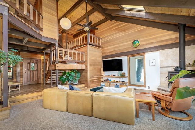 17415 Aileen Way, Grass Valley, CA 95949