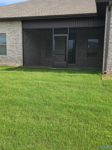 22635 Donahue Drive, Athens, AL 35613