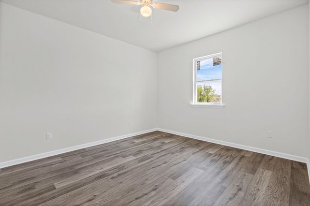 3477 DAWNRIDGE DR, Memphis, TN 38118