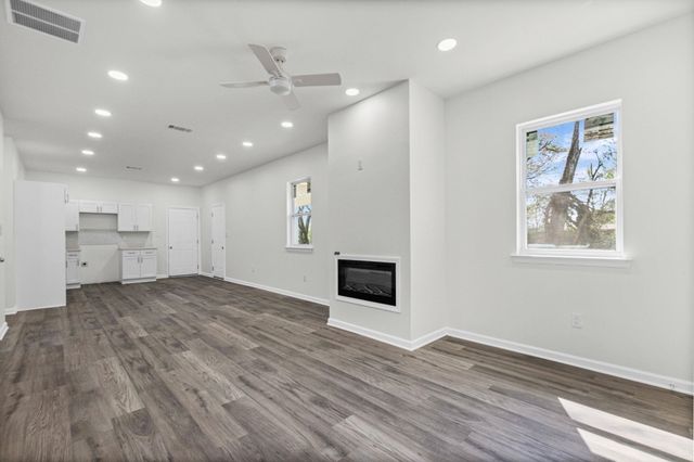 3477 DAWNRIDGE DR, Memphis, TN 38118