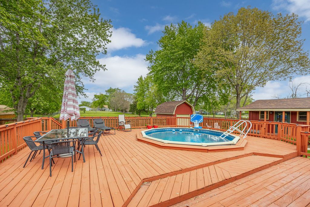 Image 11 of property listing at 11420 194th Street, Mokena, IL 60448