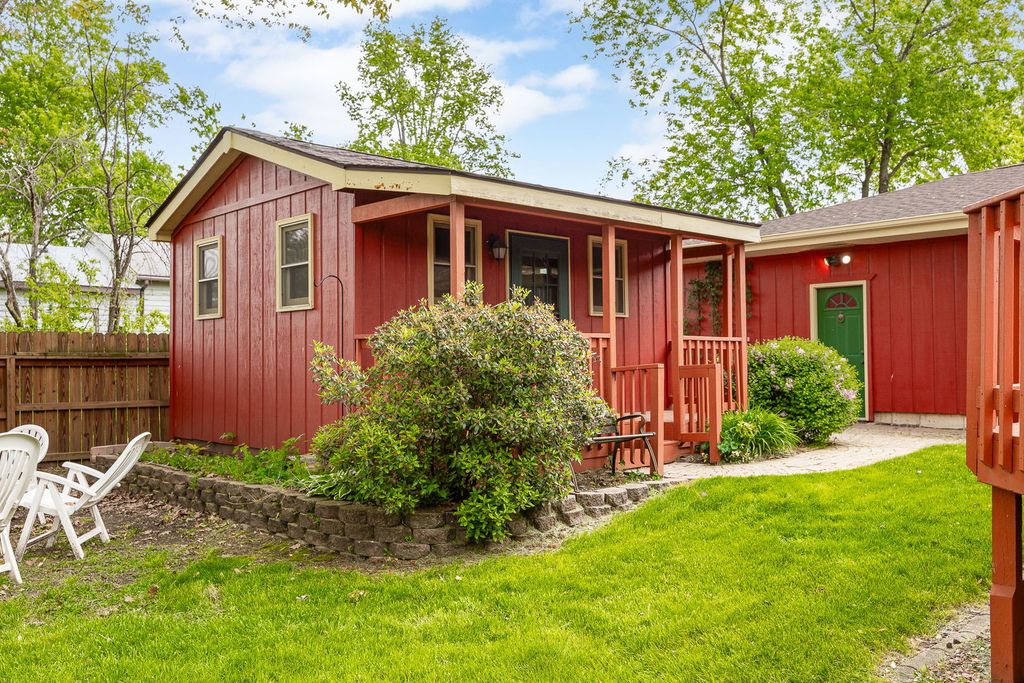 Image 12 of property listing at 11420 194th Street, Mokena, IL 60448