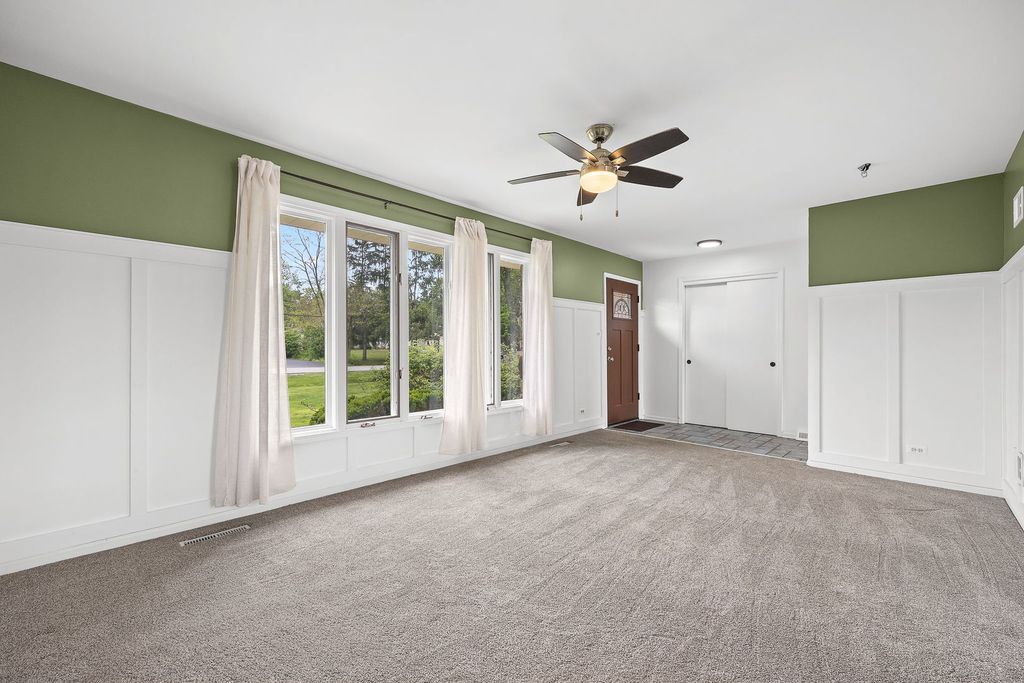 Image 16 of property listing at 11420 194th Street, Mokena, IL 60448