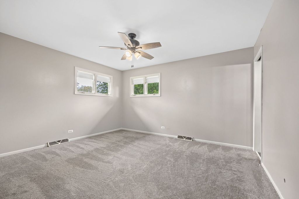 Image 26 of property listing at 11420 194th Street, Mokena, IL 60448
